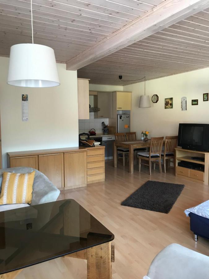 Ferienwohnung Am Gruenen Band Hellingen Екстер'єр фото